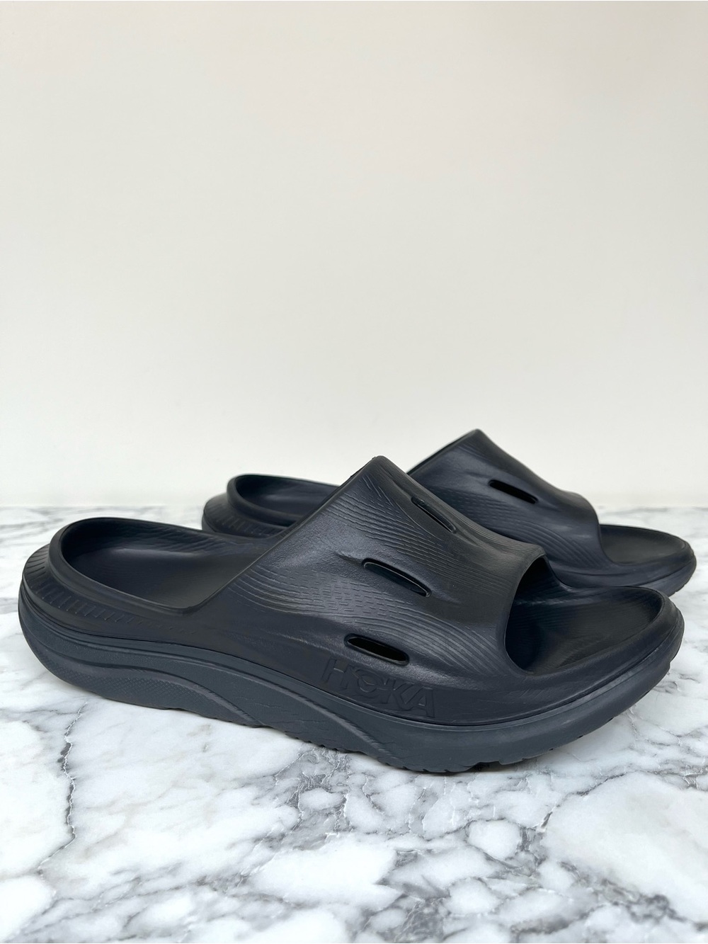 Hoka Ora Recovery Slide 3 Black Slip On Comfortable Woman’s 11 Men’s 9